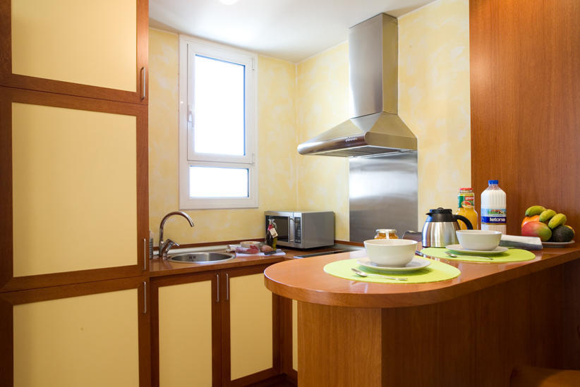Gaudi Views Apartment Barcelona Room photo